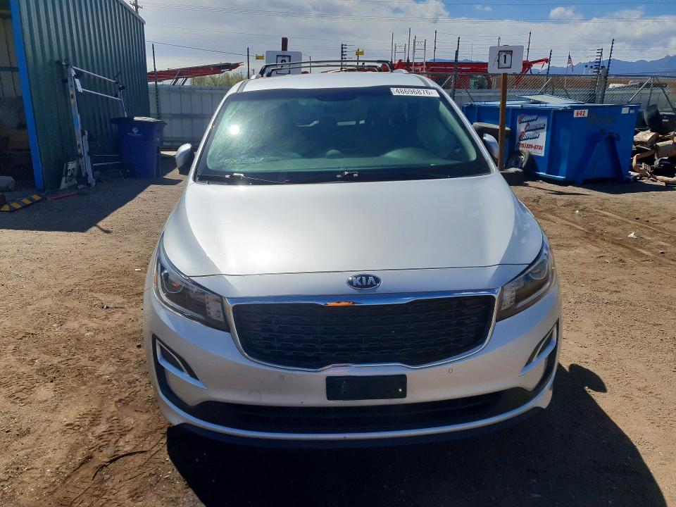 2020 Kia SEDONA VIN KNDMB5C10L6596810 COPART salvage auction — SIDE, Co - Salvage Title, sold $275 on 2026-07-27 (photo 5)