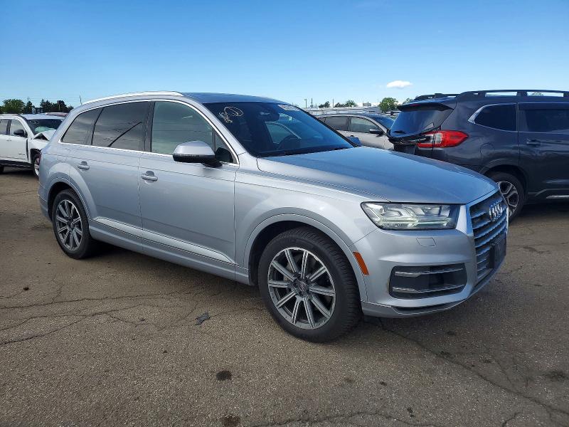 2018 Audi Q7 VIN WA1LAAF75JD052555 COPART salvage auction — NORMAL WEAR, Fl - Dealer Only Clean Title, sold $5,000 on 2026-07-08 (photo 4)