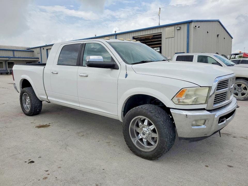 2012 Dodge Ram VIN 3C63D3NL2CG252524 COPART salvage auction — MINOR DENT/SCRATCHES, Tx - Cert Of Title-Reblt Slvg Flood, sold $10,500 on 2026-07-07 (photo 4)