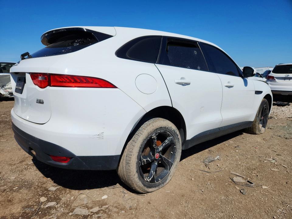 2020 Jaguar F-pace VIN SADCJ2FX0LA649164 COPART salvage auction — VANDALISM, Il - Certificate Of Title, sold $5,500 on 2026-07-22 (photo 3)