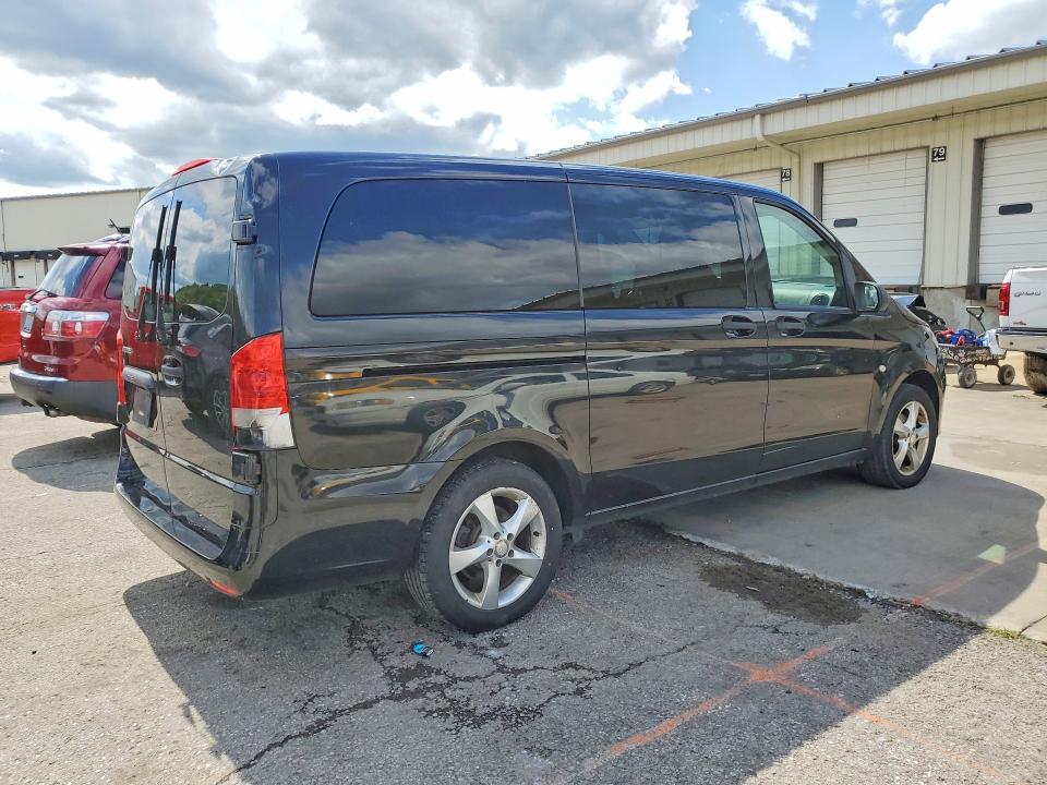 2018 Mercedes-benz Metris VIN WD4PG2EE2J3363478 COPART salvage auction — SIDE, Salvage Title, sold $8,400 on 2026-07-30 (photo 3)