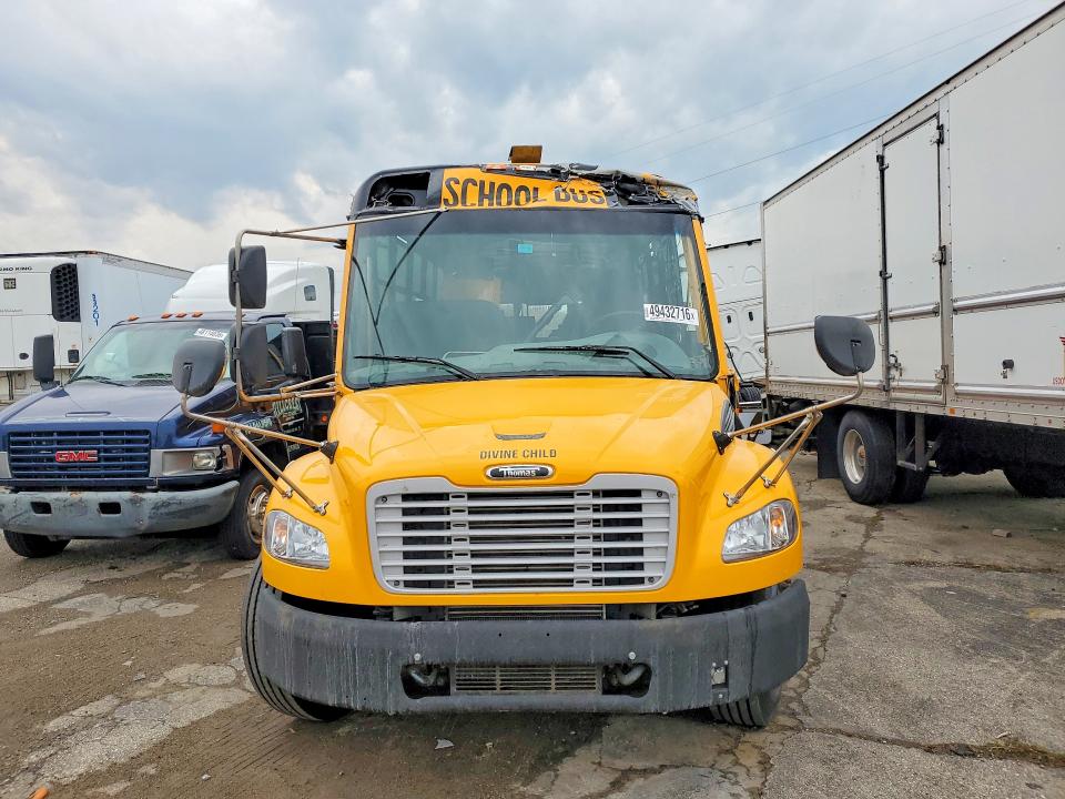 2024 Freigliner VIN 4UZABRFCXRCUL1277 COPART salvage auction — ROOF, MI - CERT OF TITLE-SALVAGE VEHICLE, sold $2,650 on 2026-09-03 (photo 5)