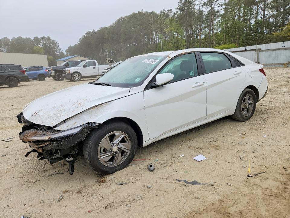 2025 Hyundai Elantra VIN KMHLL4DG0SU956962 COPART salvage auction — ROLLOVER, MD - CERT OF SALVAGE > 75% DAMAGE, sold $2,100 on 2026-07-28 (photo 1)