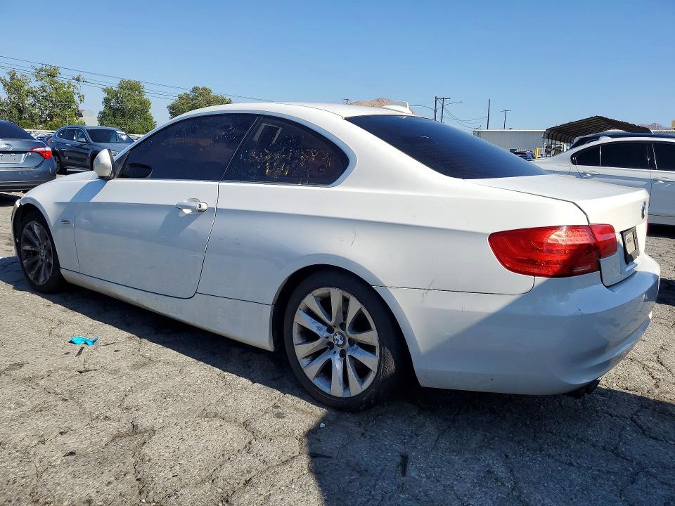 2013 BMW 3 series VIN WBAKE5C51DJ107537 COPART salvage auction — MINOR DENT/SCRATCHES, Ca - Dis/Dlr/Exp Only Clean Title (P), sold $2,200 on 2026-07-27 (photo 2)