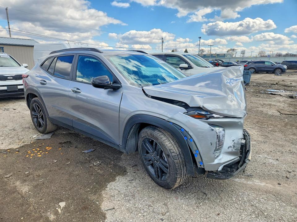 2024 Chevrolet Trax VIN KL77LKE26RC103024 COPART salvage auction — FRONT END, In - Cert Of Title-Salvage Title, sold $275 on 2026-07-27 (photo 4)
