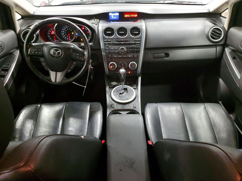 2011 Mazda Cx-7 VIN JM3ER4C3XB0401655 COPART salvage auction — MINOR DENT/SCRATCHES, On - Permit No Brand - Unfit, sold $375 on 2026-07-03 (photo 8)