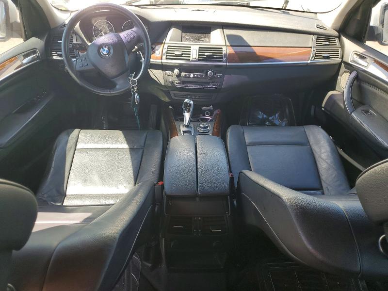 2011 BMW X5 VIN 5UXZV4C57BL413962 COPART salvage auction — WATER/FLOOD, HI - CERTIFICATE OF SALVAGE, sold $200 on 2026-07-27 (photo 8)