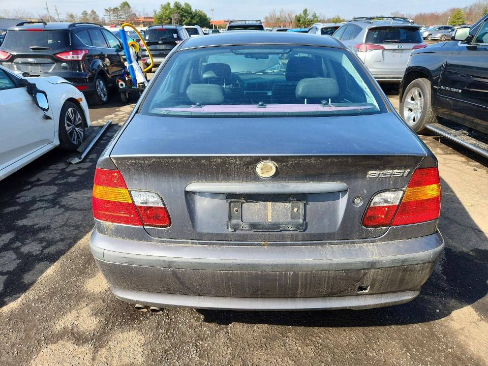 2002 BMW 3 series VIN WBAEV334X2KL55592 COPART salvage auction — NORMAL WEAR, Ct - Certificate Of Title, sold $1,050 on 2026-07-02 (photo 6)