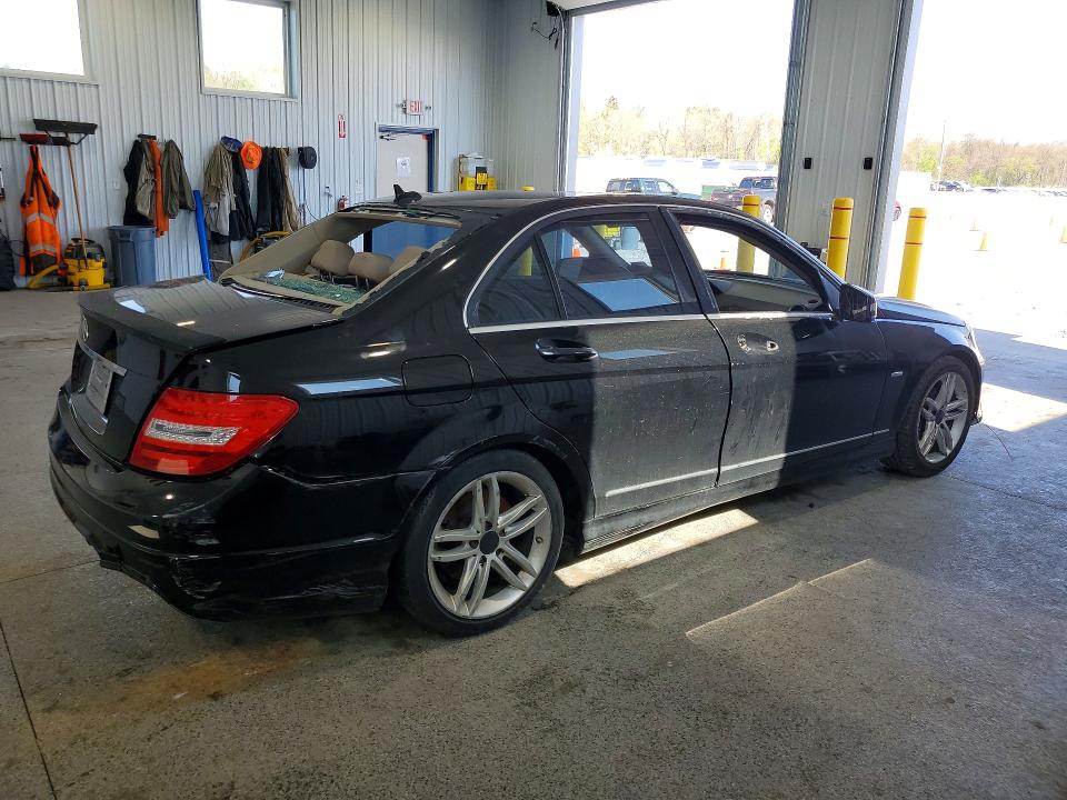 2012 Mercedes-benz C-klasse VIN WDDGF4HB0CR234736 COPART salvage auction — REAR END, Tx - Salvage Vehicle Title, sold $175 on 2026-07-31 (photo 3)
