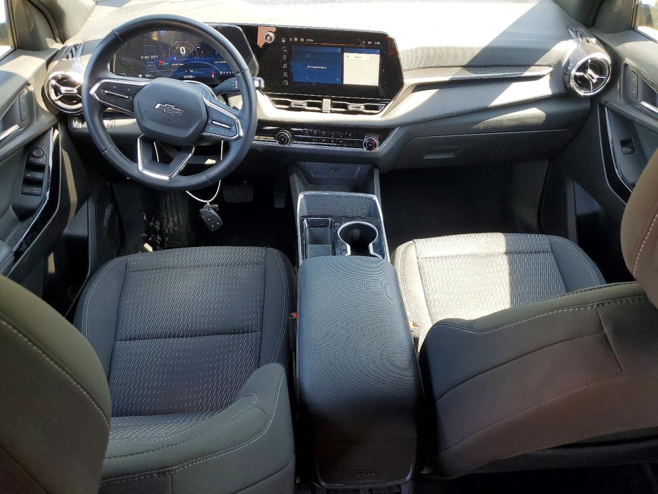 2025 Chevrolet Equinox VIN 3GNAXHEG3SL185100 COPART salvage auction — Front End, TX - CERTIFICATE OF TITLE, sold $10,300 on 2026-07-09 (photo 8)