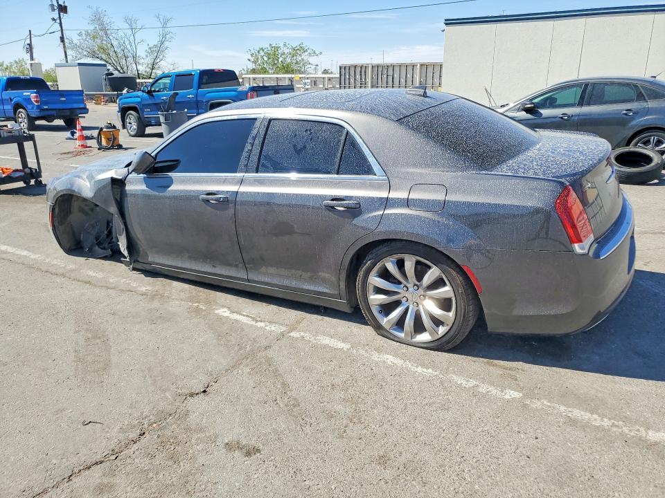 2019 Chrysler 300 VIN 2C3CCAAG8KH676026 COPART salvage auction — UNDERCARRIAGE, Tx - Salvage Vehicle Title, sold $3,500 on 2026-07-24 (photo 2)
