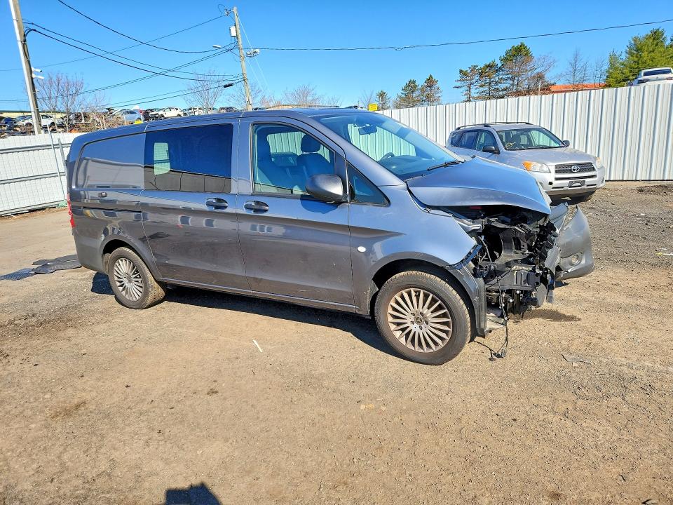 2023 Mercedes-benz Metris VIN W1YV0BEY2P4297593 COPART salvage auction — FRONT END, Ct - Cert Of Title-Salvage, sold $16,100 on 2026-08-07 (photo 4)