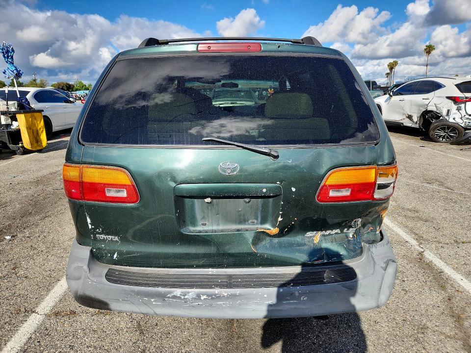 2000 Toyota Sienna VIN 4T3ZF13C6YU263103 COPART salvage auction — FRONT END, Ca - Salvage Certificate, sold $300 on 2026-07-02 (photo 6)