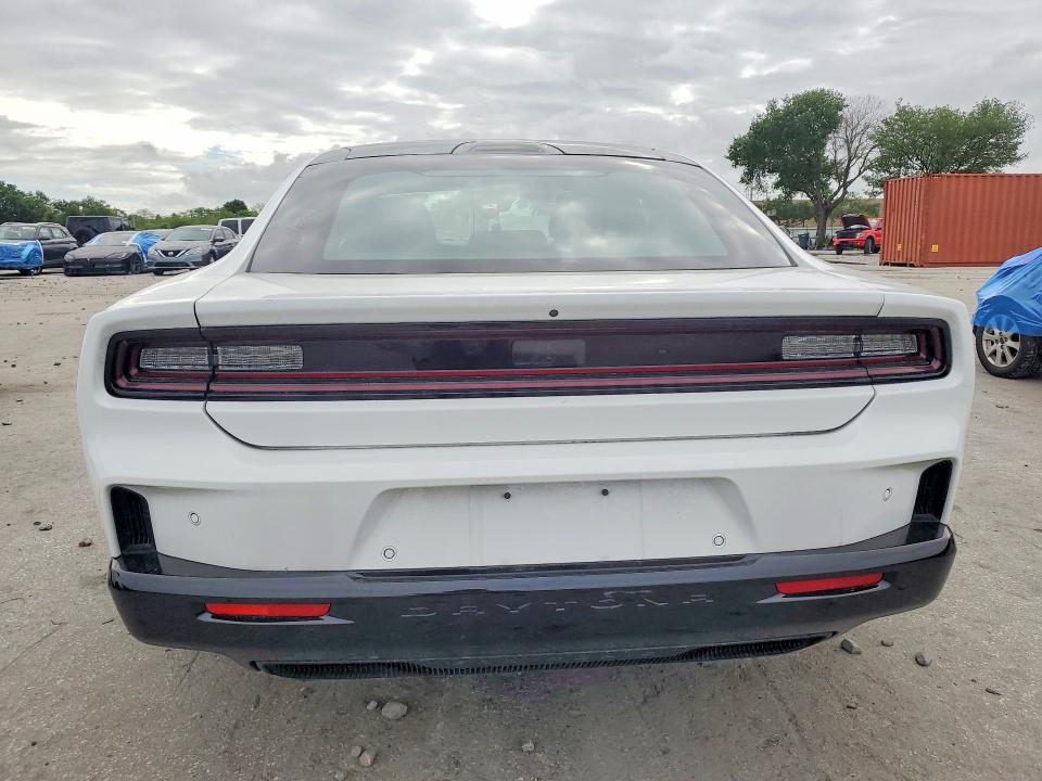 2024 Dodge Charger VIN 2C3CDBCK6RR208398 COPART salvage auction — FRONT END, In - Certificate Of Title, sold $16,200 on 2026-07-30 (photo 6)