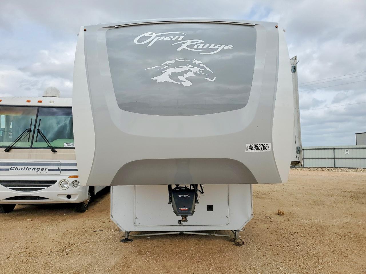 2025 Highland Ridge VIN 58TCM0BV0S3BD3069 COPART salvage auction — Rollover, TX - SALVAGE VEHICLE TITLE, sold $15,500 on 2026-06-18 (photo 7)
