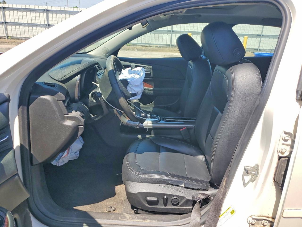 2013 Chevrolet Malibu VIN 1G11D5SR8DF162990 COPART salvage auction — Front End, AL - CERT OF TITLE-SALVAGE TITLE, sold $750 on 2026-06-25 (photo 7)