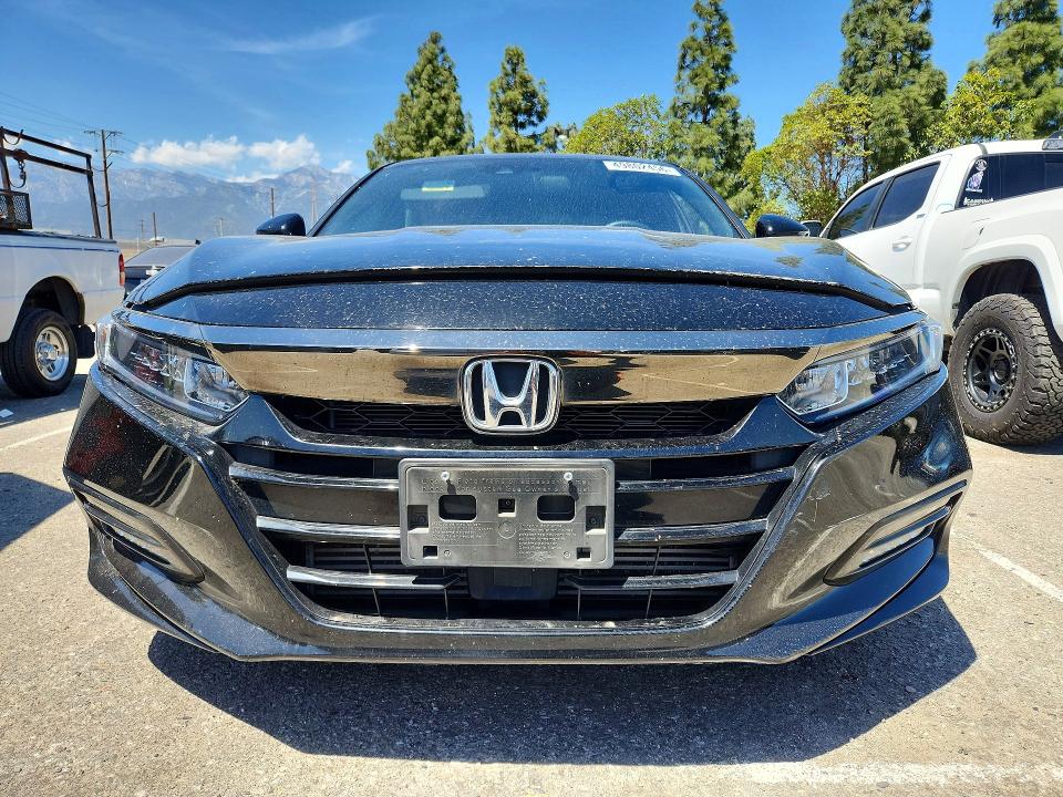 2020 Honda Accord VIN 1HGCV1F32LA139987 COPART salvage auction — SIDE, CA - SALVAGE CERTIFICATE, sold $8,800 on 2026-07-30 (photo 5)