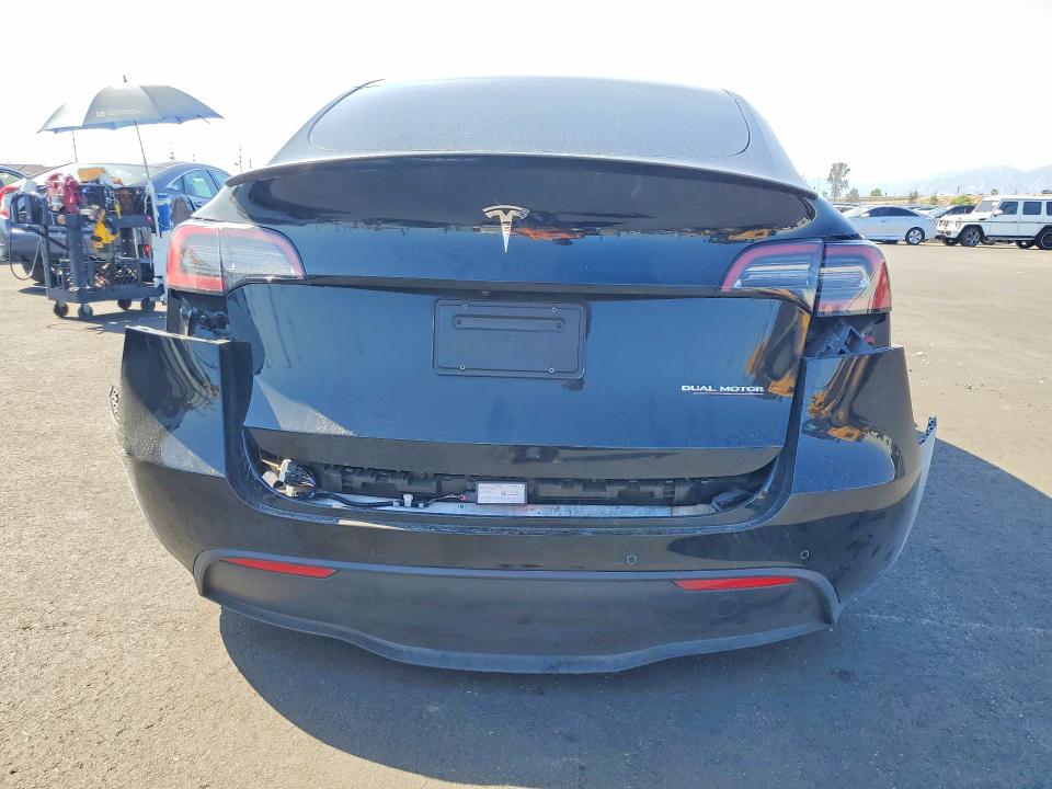 2022 Tesla Model y VIN 7SAYGDEF4NF490568 COPART salvage auction — FRONT END, Salvage Title, sold $3,750 on 2026-07-20 (photo 6)