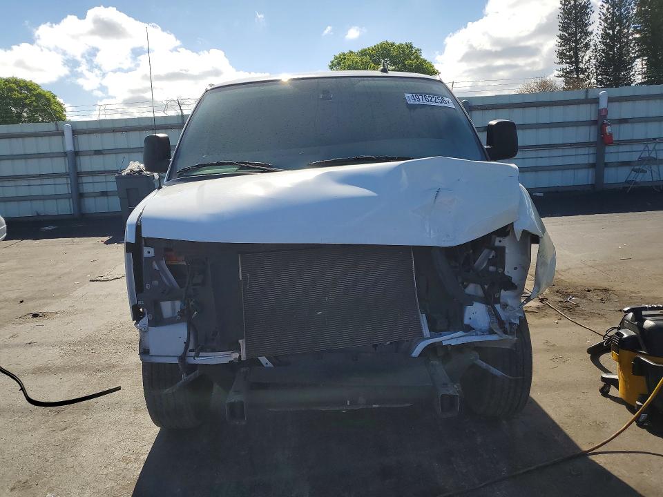 2022 Chevrolet Express VIN 1GCWGAFP9N1279871 COPART salvage auction — FRONT END, Fl - Cert Of Title Slvg Rebuildable, sold $8,700 on 2026-07-29 (photo 5)