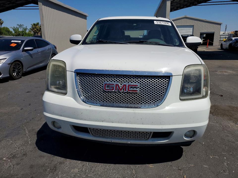 2009 Gmc Yukon VIN 1GKFC23J29R214096 COPART salvage auction — REAR END, Ca - Salvage Certificate, sold $1,450 on 2026-07-09 (photo 5)