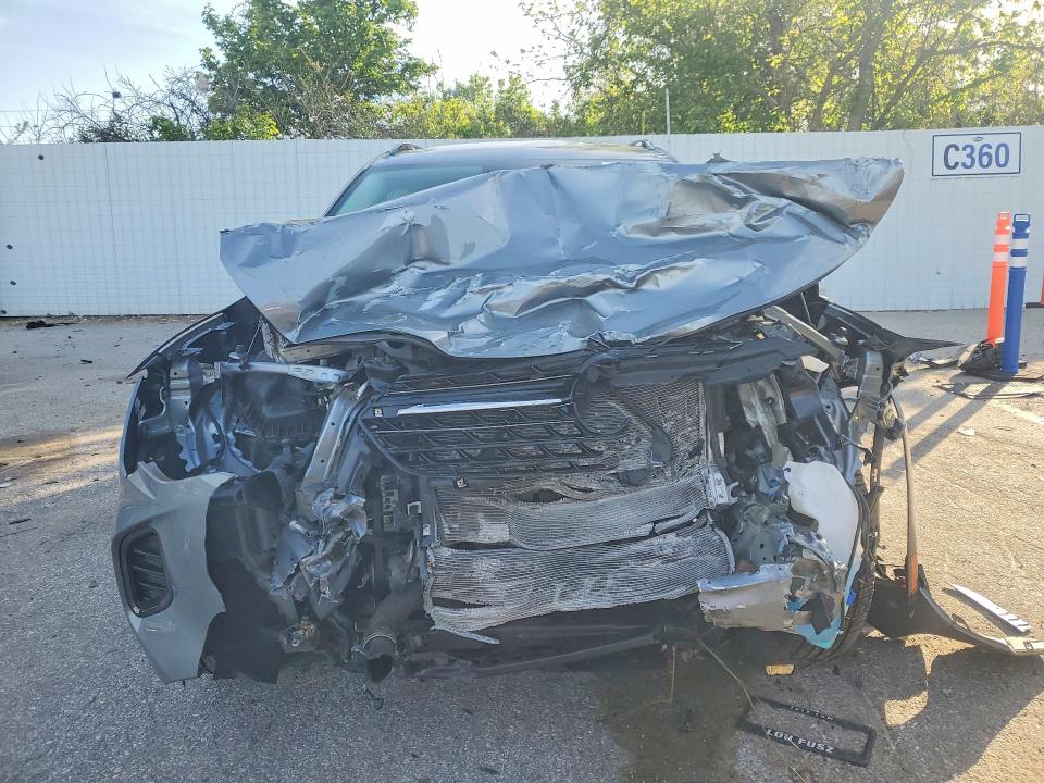 2023 Buick Envision VIN LRBFZNR4XPD067791 COPART salvage auction — FRONT END, Mo - Salvage Certificate Of Title, sold $2,050 on 2026-07-07 (photo 5)