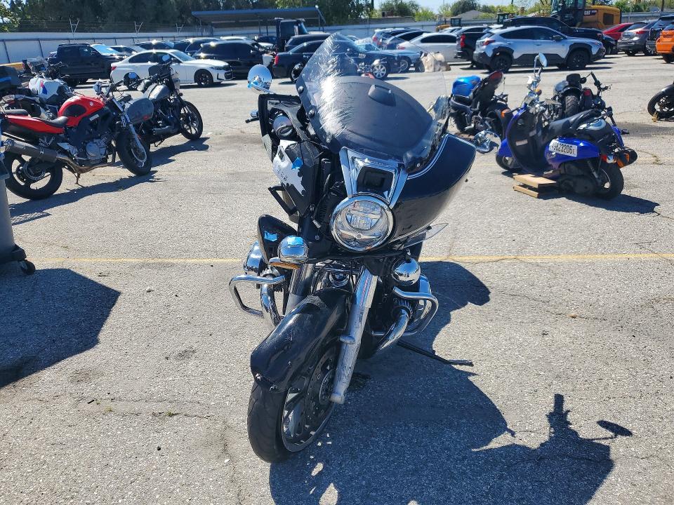 2022 BMW R VIN WB10L4309N6G20070 COPART salvage auction — FRONT END, Ca - Salvage Certificate, sold $8,200 on 2026-07-30 (photo 2)