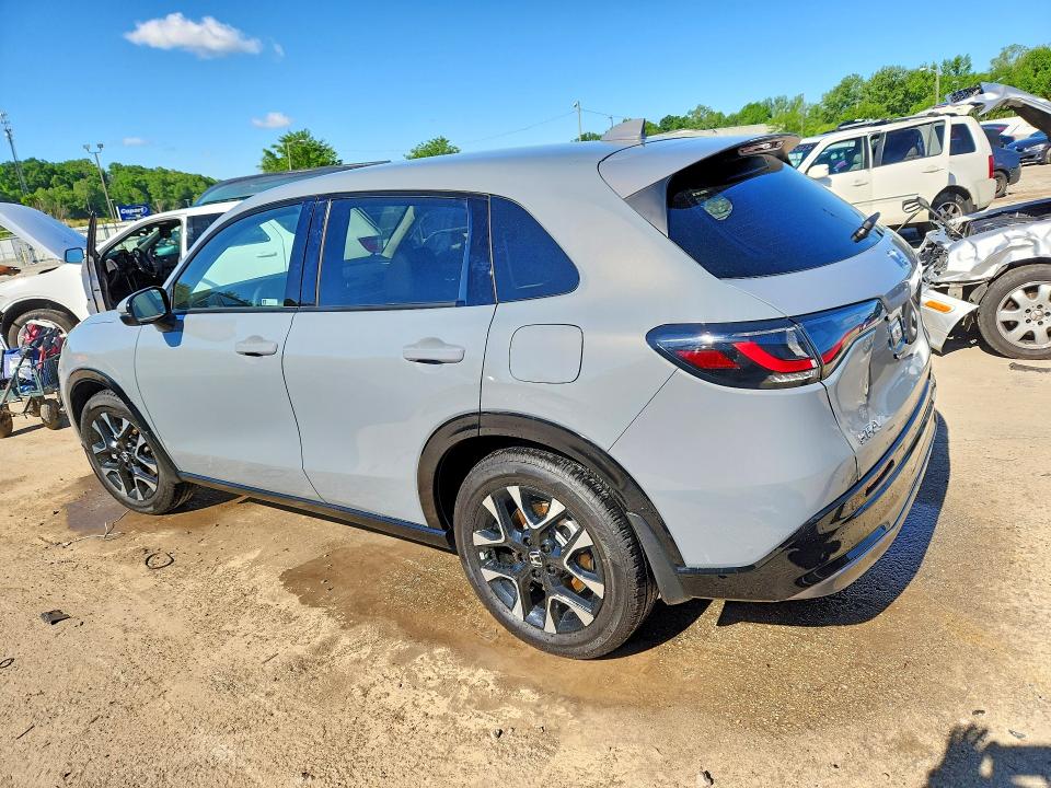 2026 Honda Hr-v VIN 3CZRZ2H75TM764464 COPART salvage auction — SIDE, Ky - Cert Of Title-Salvage, sold $11,500 on 2026-07-02 (photo 2)