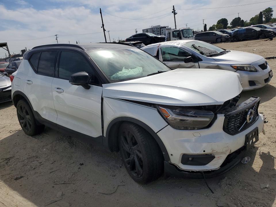 2019 Volvo VIN YV4162UM2K2130331 COPART salvage auction — FRONT END, Ca - Dis/Dlr/Exp Only Clean Title, sold $1,550 on 2026-07-13 (photo 4)