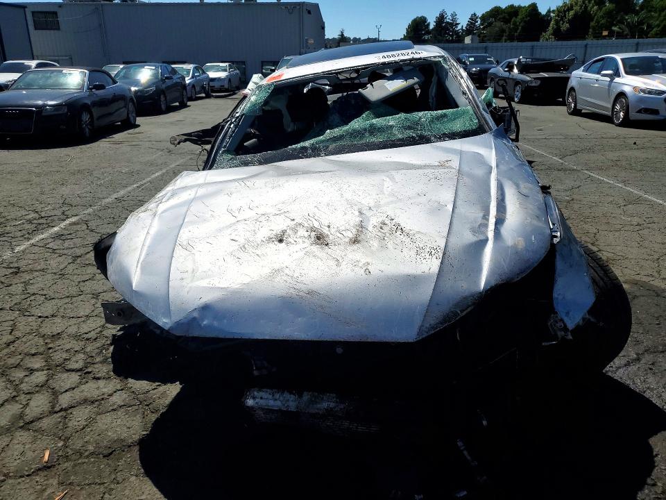 2019 Audi A4 VIN WAUGMAF49KN016526 COPART salvage auction — ROLLOVER, Ca - Salvage Certificate, sold $175 on 2026-07-24 (photo 5)