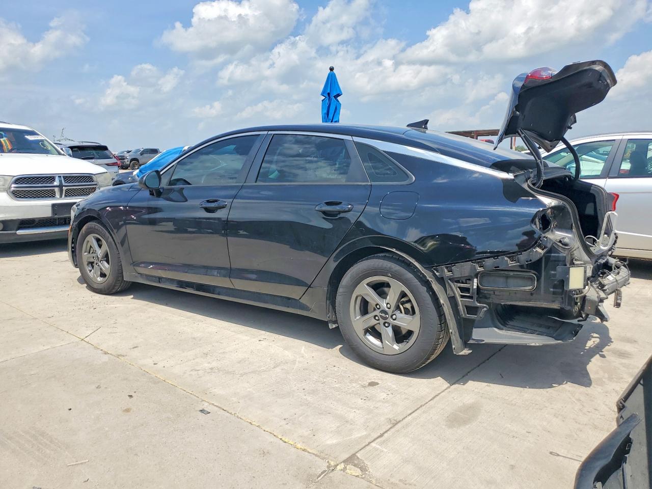2022 Kia K5 VIN 5XXG14J23NG154646 COPART salvage auction — Rear End, TX - SALVAGE VEHICLE TITLE, sold $2,950 on 2026-07-09 (photo 2)