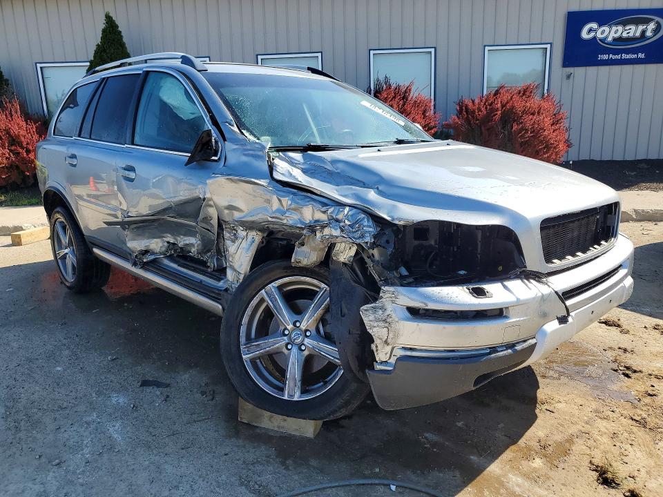 2010 Volvo Xc90 VIN YV4982CT9A1535936 COPART salvage auction — SIDE, Ky - Bill Of Sale/Part Only/No Titl, sold $275 on 2026-08-10 (photo 4)