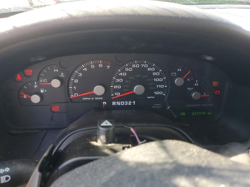 2005 Ford Explorer VIN 1FMDU75W95UA45543 COPART salvage auction — ROLLOVER, CT - CERT OF TITLE-SALVAGE, sold $450 on 2026-07-02 (photo 9)