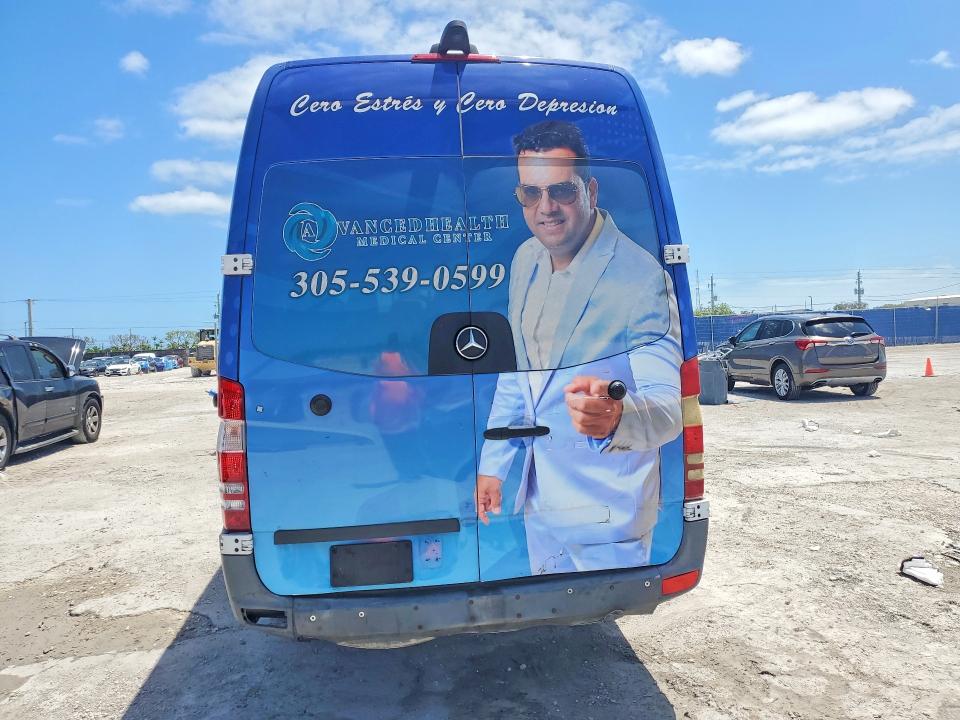 2017 Mercedes-benz Sprinter VIN WDZPE8CDXHP517418 COPART salvage auction — MINOR DENT/SCRATCHES, Fl - Certificate Of Title (P), sold $13,000 on 2026-07-29 (photo 6)