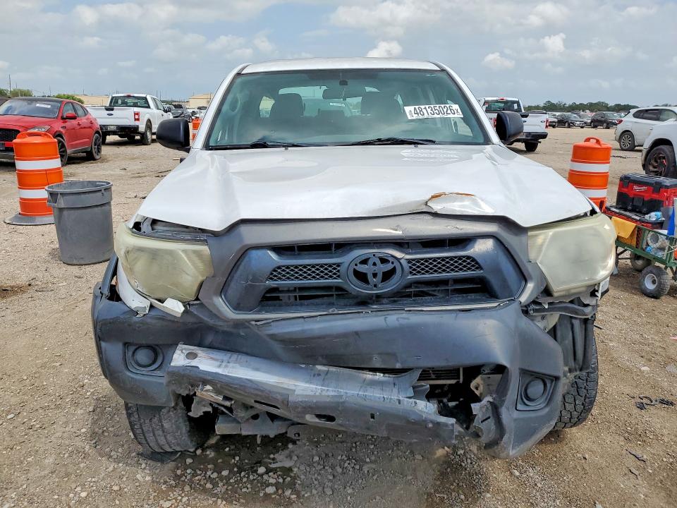 2015 Toyota VIN 5TFJX4GN6FX048420 COPART salvage auction — FRONT END, TX - SALVAGE VEHICLE TITLE, sold $4,500 on 2026-07-27 (photo 5)