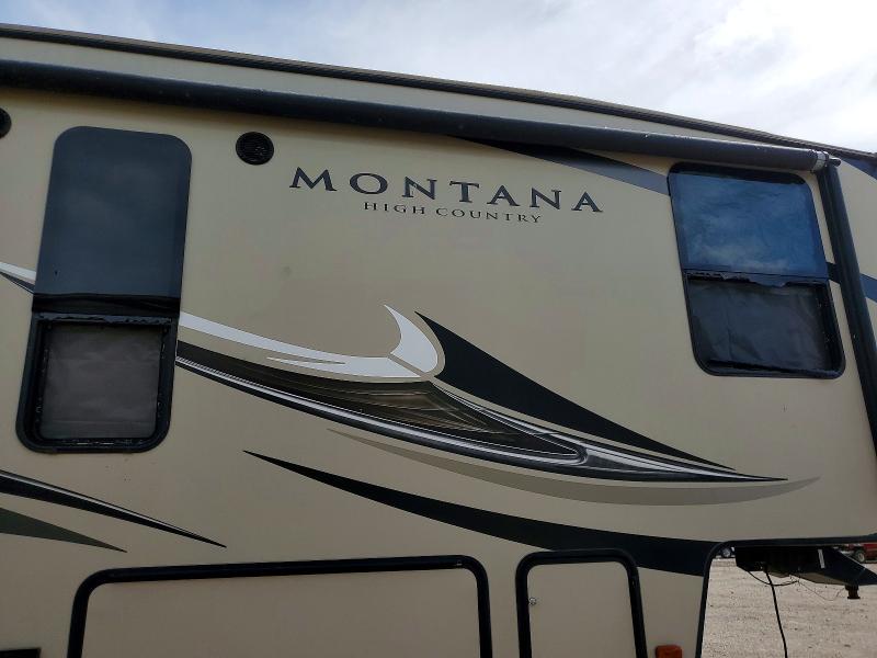 2016 Keystone rv . VIN 4YDF30526GA740861 COPART salvage auction — VANDALISM, TX - SALVAGE VEHICLE TITLE, sold $7,300 on 2026-07-30 (photo 9)