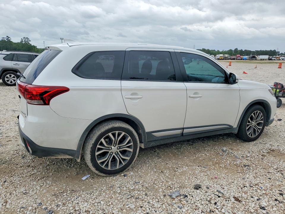 2018 Mitsubishi Outlander VIN JA4AD3A38JZ006235 COPART salvage auction — REAR END, Tx - Certificate Of Title, sold $3,650 on 2026-07-02 (photo 3)