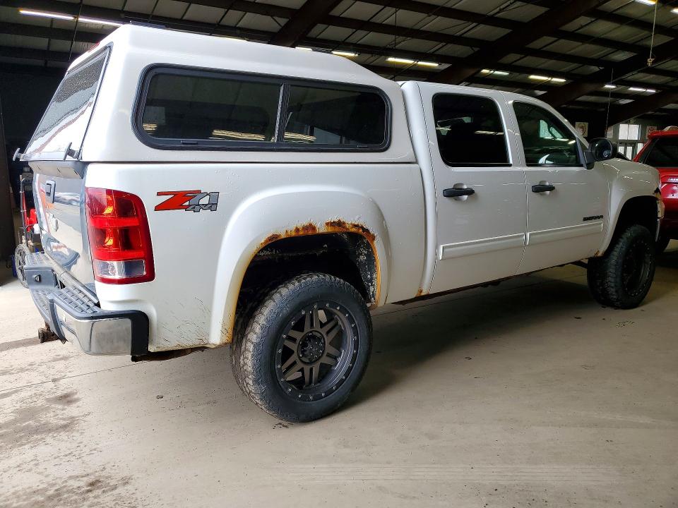 2013 Gmc SIERRA VIN 3GTP2VE79DG283883 COPART salvage auction — MINOR DENT/SCRATCHES, Ny - Certificate Of Title, sold $4,500 on 2026-07-24 (photo 3)