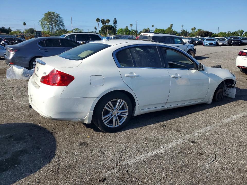 2012 Infiniti G VIN JN1CV6AP4CM932585 COPART salvage auction — VANDALISM, Salvage Title, sold $1,400 on 2026-07-14 (photo 3)