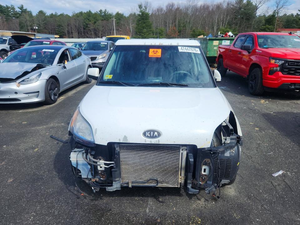 2011 Kia Soul VIN KNDJT2A29B7268529 COPART salvage auction — FRONT END, Id - Salvage Certificate Of Title, sold $475 on 2026-07-21 (photo 5)