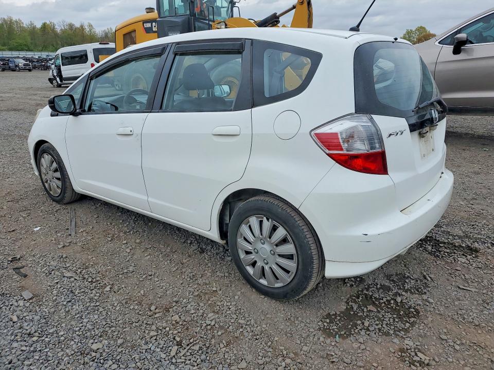 2010 Honda Fit VIN JHMGE8H27AC037307 COPART salvage auction — MINOR DENT/SCRATCHES, Nj - Certificate Of Title, sold $700 on 2026-07-31 (photo 2)