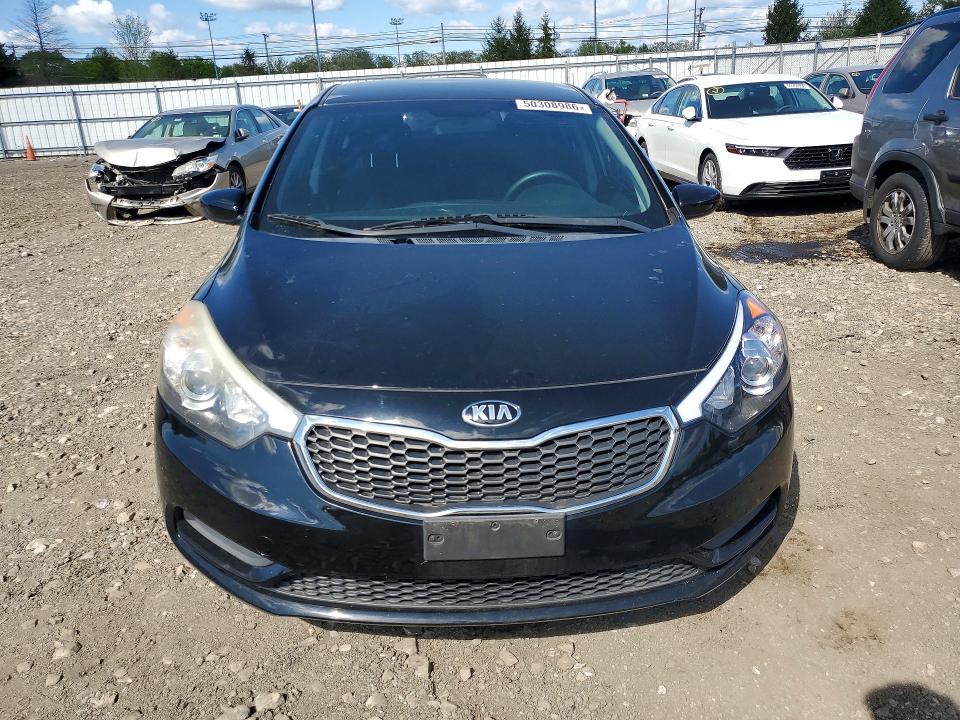 2016 Kia Forte VIN KNAFK4A60G5618590 COPART salvage auction — FRONT END, Md - Cert Of Salvage > 75% Damage, sold $1,150 on 2026-07-20 (photo 5)