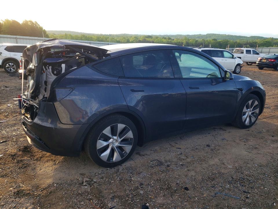 2023 Tesla Model y VIN 7SAYGAEE5PF606224 COPART salvage auction — REAR END, Va - Cert Of Title - Salvage, sold $12,800 on 2026-07-10 (photo 3)