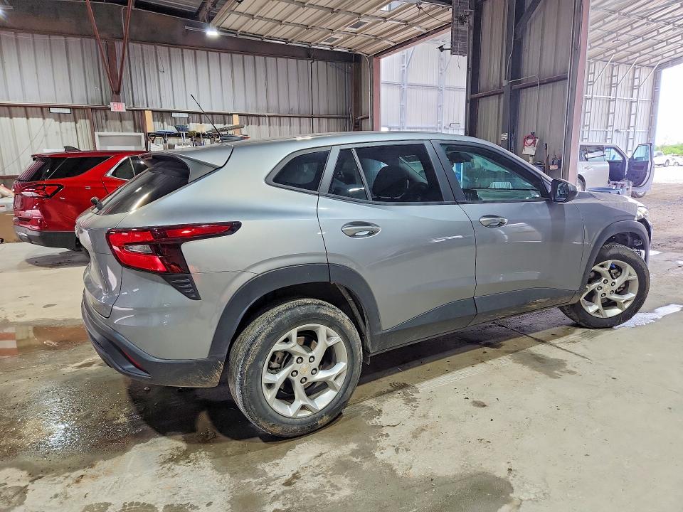 2024 Chevrolet Trax VIN KL77LFE26RC025349 COPART salvage auction — FRONT END, Mo - Salvage Certificate Of Title, sold $4,200 on 2026-07-14 (photo 3)