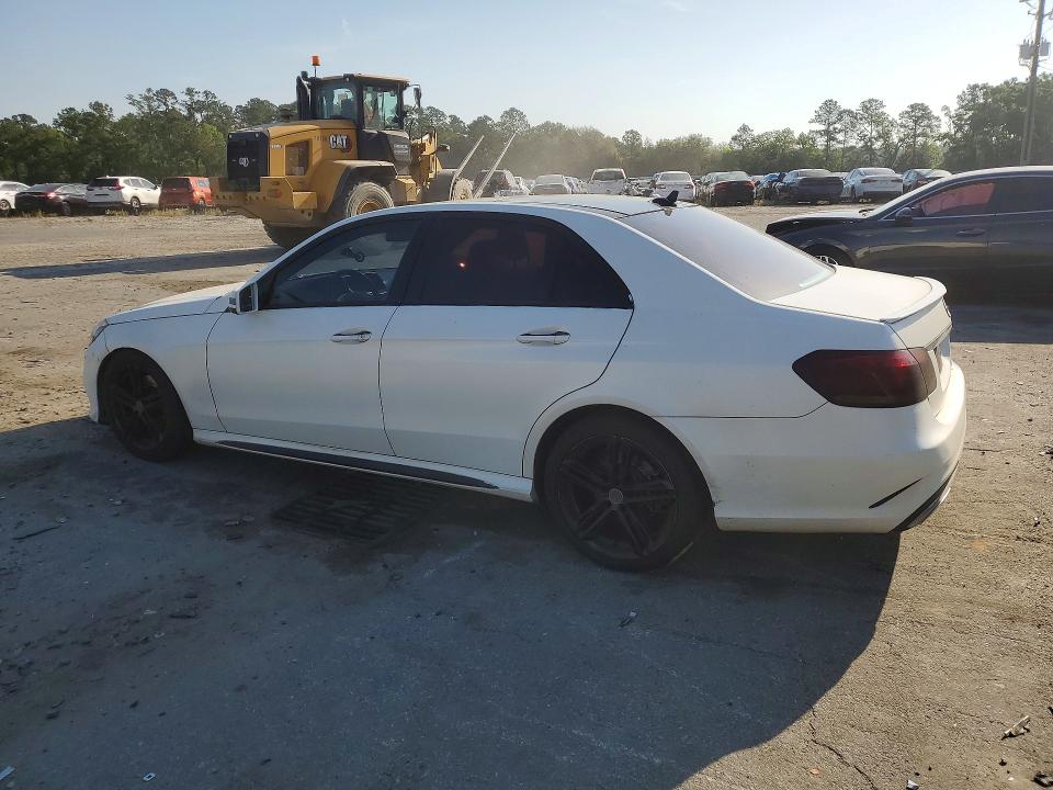 2016 Mercedes-benz E-klasse VIN WDDHF5KB0GB283419 COPART salvage auction — WATER/FLOOD, Tx - Salvage Title-Flood Damage, sold $1,650 on 2026-07-16 (photo 2)
