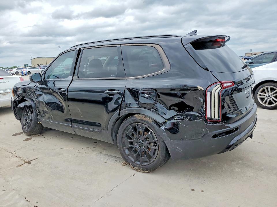 2022 Kia Telluride VIN 5XYP3DHCXNG224082 COPART salvage auction — SIDE, Tx - Salvage Vehicle Title, sold $5,600 on 2026-07-23 (photo 2)