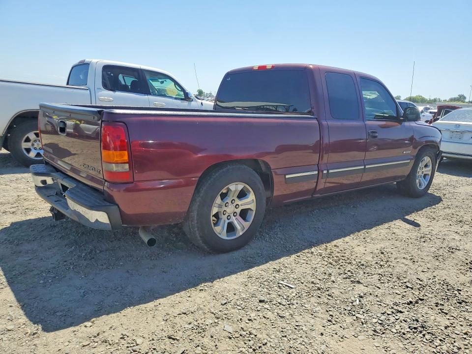 2002 Chevrolet Silverado 1500 VIN 2GCEC19T721422953 COPART salvage auction — FRONT END, CA - SALVAGE CERTIFICATE, sold $950 on 2026-07-09 (photo 3)