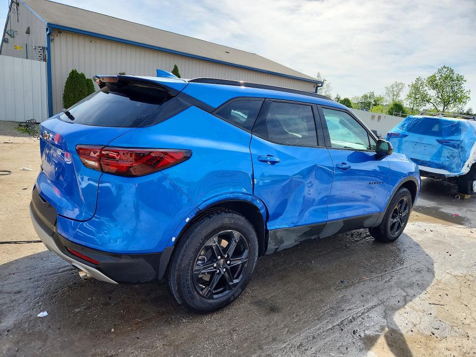 2024 Chevrolet Blazer VIN 3GNKBCR41RS276839 COPART salvage auction — SIDE, TN - SALVAGE CERTIFICATE, sold $9,100 on 2026-07-30 (photo 3)