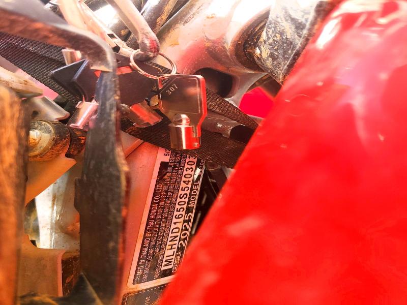 2025 Honda Crf VIN MLHND1650S5403031 COPART salvage auction — FRONT END, Nj - Cert Of Title-Salvage, sold $1,150 on 2026-07-16 (photo 9)