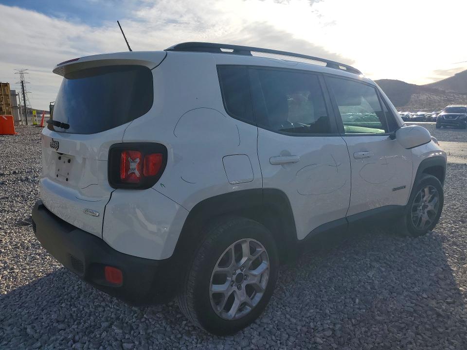 2017 Jeep Renegade VIN ZACCJABBXHPG38762 COPART salvage auction — VANDALISM, Nv - Salvage Title, sold $1,250 on 2026-07-15 (photo 3)