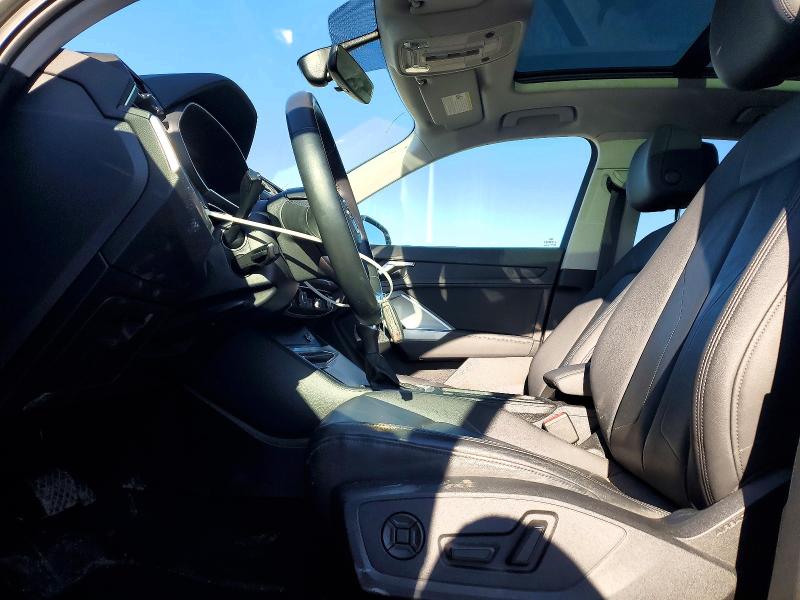2021 Audi Q3 VIN WA1AECF32M1007034 COPART salvage auction — SIDE, On - Permit No Brand - Unfit, sold $700 on 2026-07-21 (photo 7)